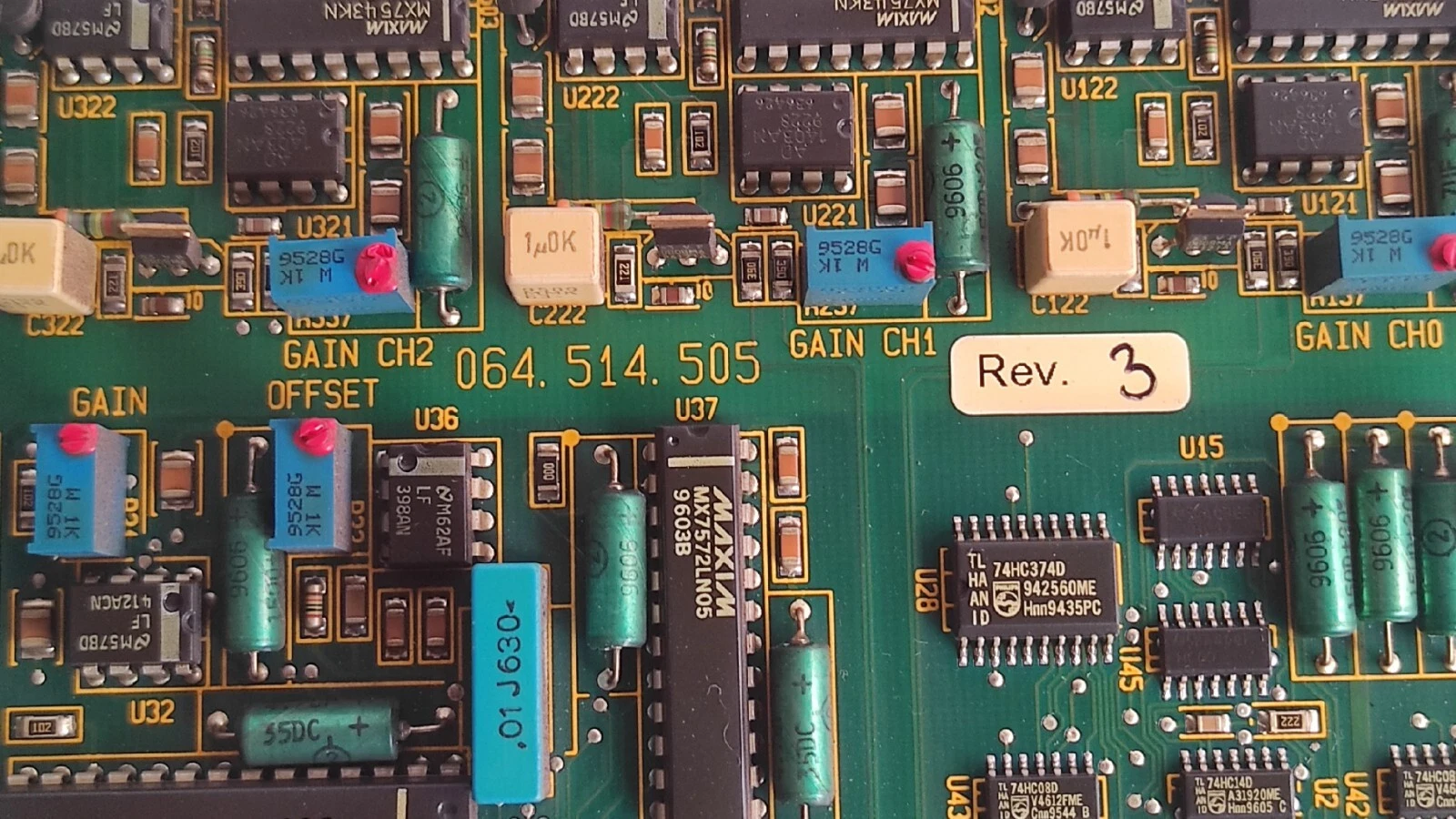 admin/uploads/uploads/Soren T. Lyngso  AIAO 609003110 V PCB Board_3.webp